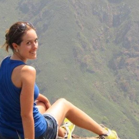 Meet your Posher, Kristen - Picture 1 of 1